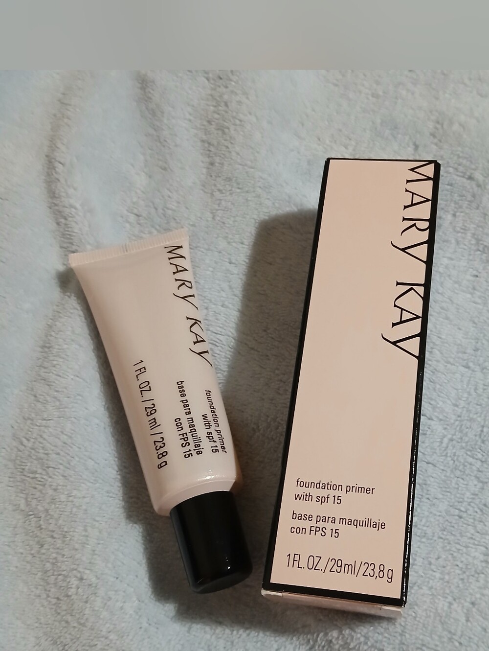 Mary Kay Foundation Primer Sunscreen - SPF 15 - 1 FL.OZ..